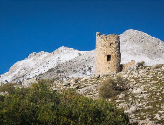 Torre del Lucero.......www.belmezdelamoraleda.es/turismo/patrimonio-historico/